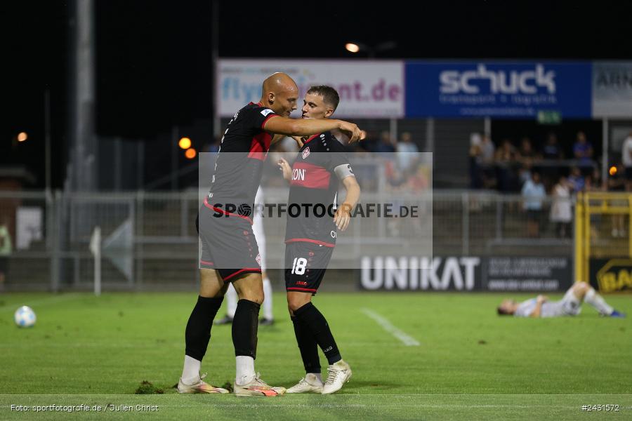 Stadion am Schönbusch, Aschaffenburg, 30.08.2024, sport, action, BFV, Fussball, 7. Spieltag, Regionalliga Bayern, FWK, SVA, FC Würzburger Kickers, SV Viktoria Aschaffenburg - Bild-ID: 2431572