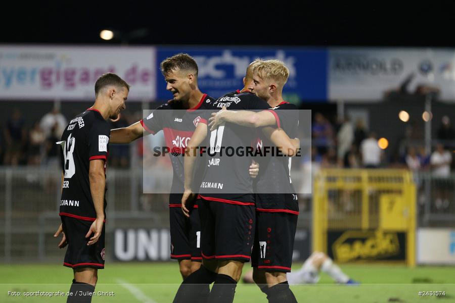 Stadion am Schönbusch, Aschaffenburg, 30.08.2024, sport, action, BFV, Fussball, 7. Spieltag, Regionalliga Bayern, FWK, SVA, FC Würzburger Kickers, SV Viktoria Aschaffenburg - Bild-ID: 2431574