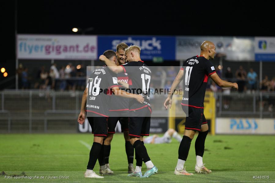 Stadion am Schönbusch, Aschaffenburg, 30.08.2024, sport, action, BFV, Fussball, 7. Spieltag, Regionalliga Bayern, FWK, SVA, FC Würzburger Kickers, SV Viktoria Aschaffenburg - Bild-ID: 2431575