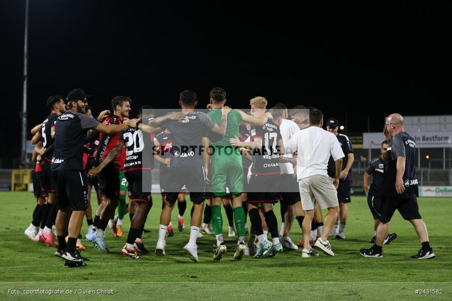 Stadion am Schönbusch, Aschaffenburg, 30.08.2024, sport, action, BFV, Fussball, 7. Spieltag, Regionalliga Bayern, FWK, SVA, FC Würzburger Kickers, SV Viktoria Aschaffenburg - Bild-ID: 2431582