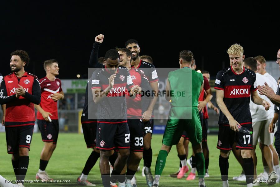Stadion am Schönbusch, Aschaffenburg, 30.08.2024, sport, action, BFV, Fussball, 7. Spieltag, Regionalliga Bayern, FWK, SVA, FC Würzburger Kickers, SV Viktoria Aschaffenburg - Bild-ID: 2431583