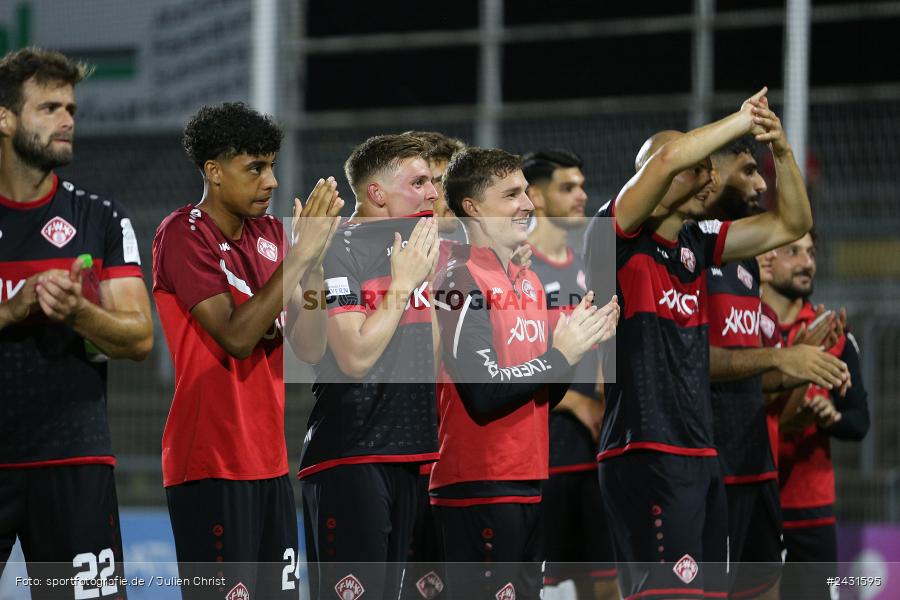 Stadion am Schönbusch, Aschaffenburg, 30.08.2024, sport, action, BFV, Fussball, 7. Spieltag, Regionalliga Bayern, FWK, SVA, FC Würzburger Kickers, SV Viktoria Aschaffenburg - Bild-ID: 2431595