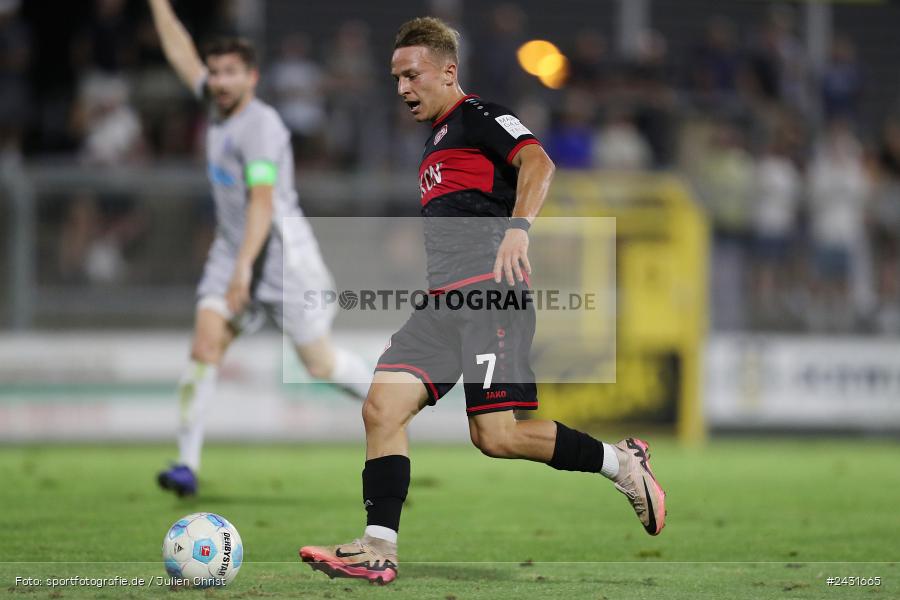 Stadion am Schönbusch, Aschaffenburg, 30.08.2024, sport, action, BFV, Fussball, 7. Spieltag, Regionalliga Bayern, FWK, SVA, FC Würzburger Kickers, SV Viktoria Aschaffenburg - Bild-ID: 2431665
