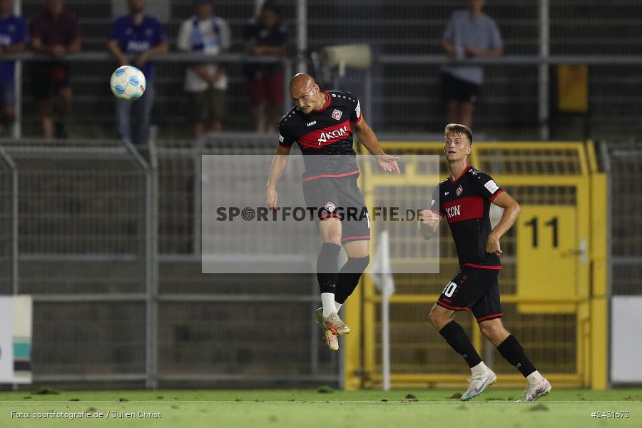 Stadion am Schönbusch, Aschaffenburg, 30.08.2024, sport, action, BFV, Fussball, 7. Spieltag, Regionalliga Bayern, FWK, SVA, FC Würzburger Kickers, SV Viktoria Aschaffenburg - Bild-ID: 2431673