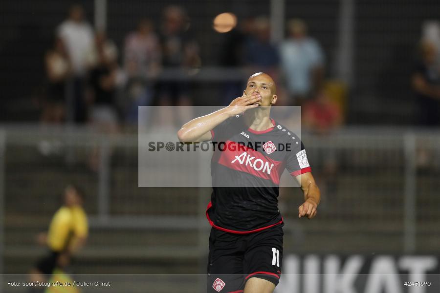 Stadion am Schönbusch, Aschaffenburg, 30.08.2024, sport, action, BFV, Fussball, 7. Spieltag, Regionalliga Bayern, FWK, SVA, FC Würzburger Kickers, SV Viktoria Aschaffenburg - Bild-ID: 2431690