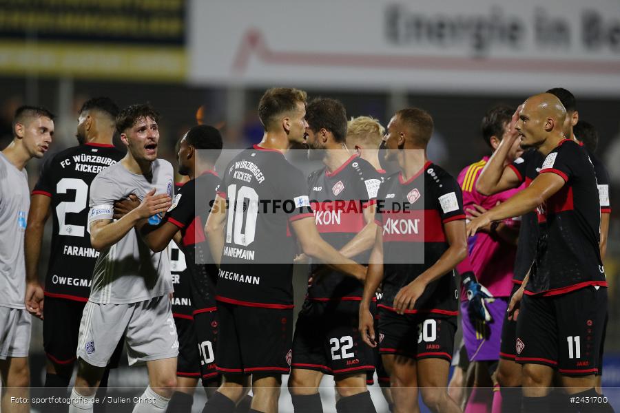 Stadion am Schönbusch, Aschaffenburg, 30.08.2024, sport, action, BFV, Fussball, 7. Spieltag, Regionalliga Bayern, FWK, SVA, FC Würzburger Kickers, SV Viktoria Aschaffenburg - Bild-ID: 2431700