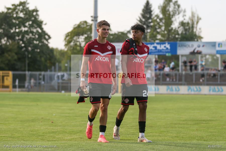 Stadion am Schönbusch, Aschaffenburg, 30.08.2024, sport, action, BFV, Fussball, 7. Spieltag, Regionalliga Bayern, FWK, SVA, FC Würzburger Kickers, SV Viktoria Aschaffenburg - Bild-ID: 2431707