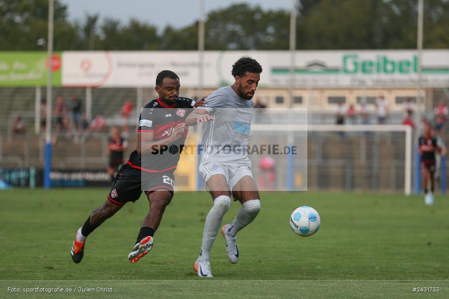 Stadion am Schönbusch, Aschaffenburg, 30.08.2024, sport, action, BFV, Fussball, 7. Spieltag, Regionalliga Bayern, FWK, SVA, FC Würzburger Kickers, SV Viktoria Aschaffenburg - Bild-ID: 2431733