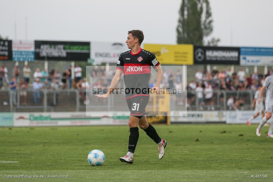 Stadion am Schönbusch, Aschaffenburg, 30.08.2024, sport, action, BFV, Fussball, 7. Spieltag, Regionalliga Bayern, FWK, SVA, FC Würzburger Kickers, SV Viktoria Aschaffenburg - Bild-ID: 2431738