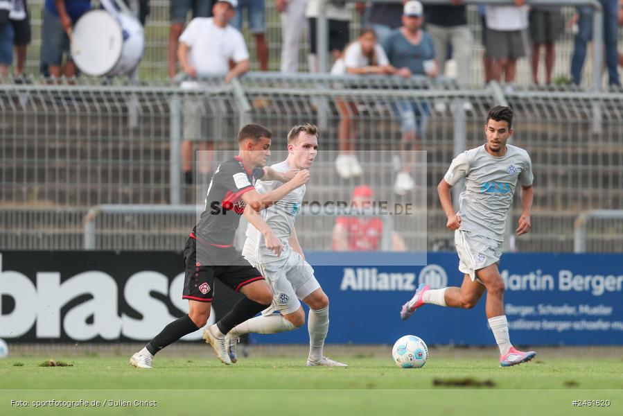 Stadion am Schönbusch, Aschaffenburg, 30.08.2024, sport, action, BFV, Fussball, 7. Spieltag, Regionalliga Bayern, FWK, SVA, FC Würzburger Kickers, SV Viktoria Aschaffenburg - Bild-ID: 2431820