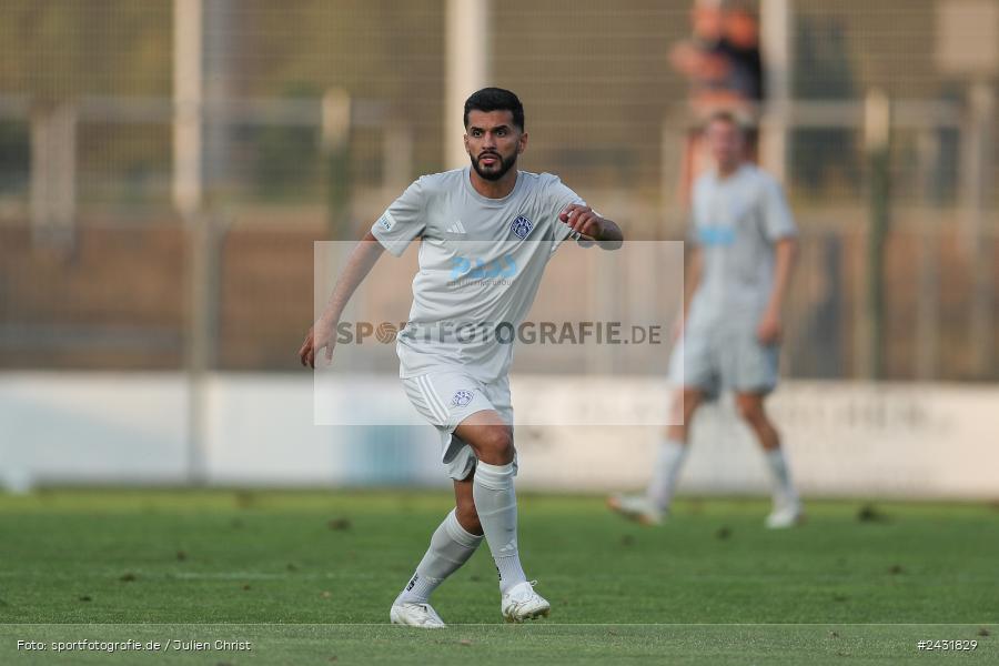 Stadion am Schönbusch, Aschaffenburg, 30.08.2024, sport, action, BFV, Fussball, 7. Spieltag, Regionalliga Bayern, FWK, SVA, FC Würzburger Kickers, SV Viktoria Aschaffenburg - Bild-ID: 2431829