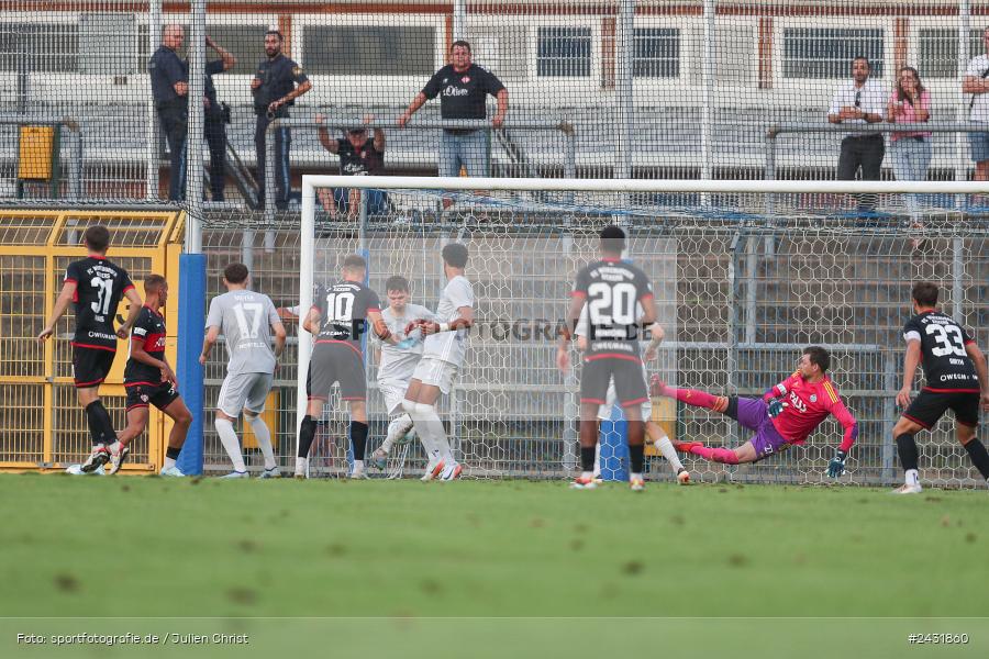 Stadion am Schönbusch, Aschaffenburg, 30.08.2024, sport, action, BFV, Fussball, 7. Spieltag, Regionalliga Bayern, FWK, SVA, FC Würzburger Kickers, SV Viktoria Aschaffenburg - Bild-ID: 2431860