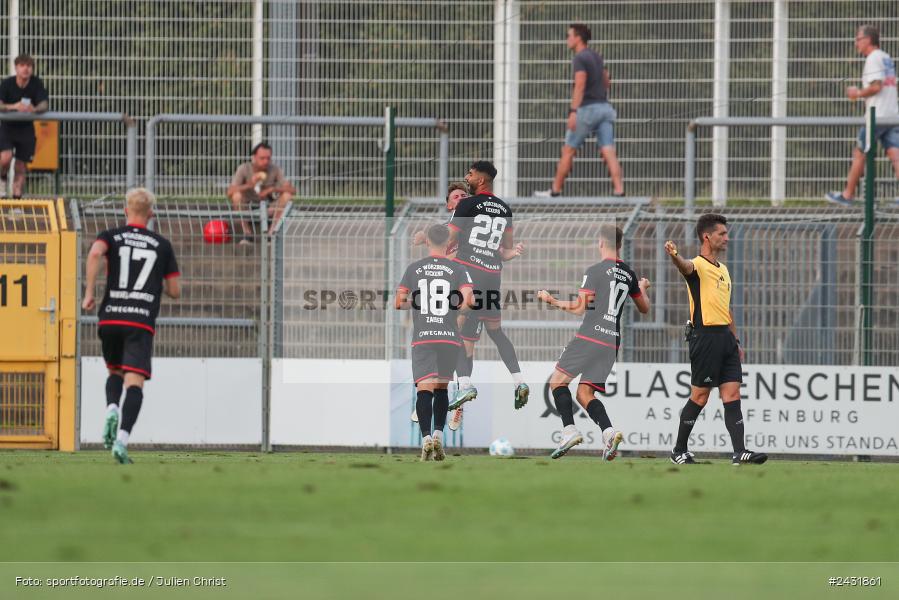 Stadion am Schönbusch, Aschaffenburg, 30.08.2024, sport, action, BFV, Fussball, 7. Spieltag, Regionalliga Bayern, FWK, SVA, FC Würzburger Kickers, SV Viktoria Aschaffenburg - Bild-ID: 2431861