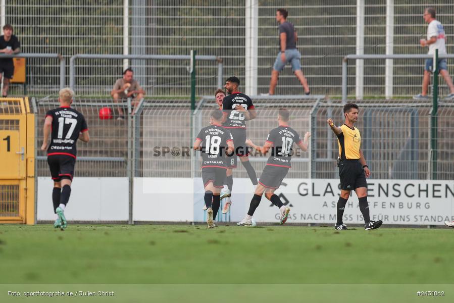 Stadion am Schönbusch, Aschaffenburg, 30.08.2024, sport, action, BFV, Fussball, 7. Spieltag, Regionalliga Bayern, FWK, SVA, FC Würzburger Kickers, SV Viktoria Aschaffenburg - Bild-ID: 2431862