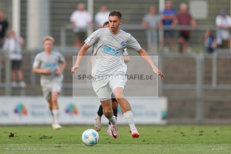 Stadion am Schönbusch, Aschaffenburg, 30.08.2024, sport, action, BFV, Fussball, 7. Spieltag, Regionalliga Bayern, FWK, SVA, FC Würzburger Kickers, SV Viktoria Aschaffenburg - Bild-ID: 2431876