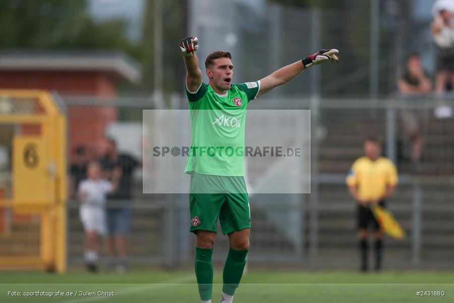 Stadion am Schönbusch, Aschaffenburg, 30.08.2024, sport, action, BFV, Fussball, 7. Spieltag, Regionalliga Bayern, FWK, SVA, FC Würzburger Kickers, SV Viktoria Aschaffenburg - Bild-ID: 2431880