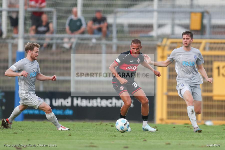 Stadion am Schönbusch, Aschaffenburg, 30.08.2024, sport, action, BFV, Fussball, 7. Spieltag, Regionalliga Bayern, FWK, SVA, FC Würzburger Kickers, SV Viktoria Aschaffenburg - Bild-ID: 2431893