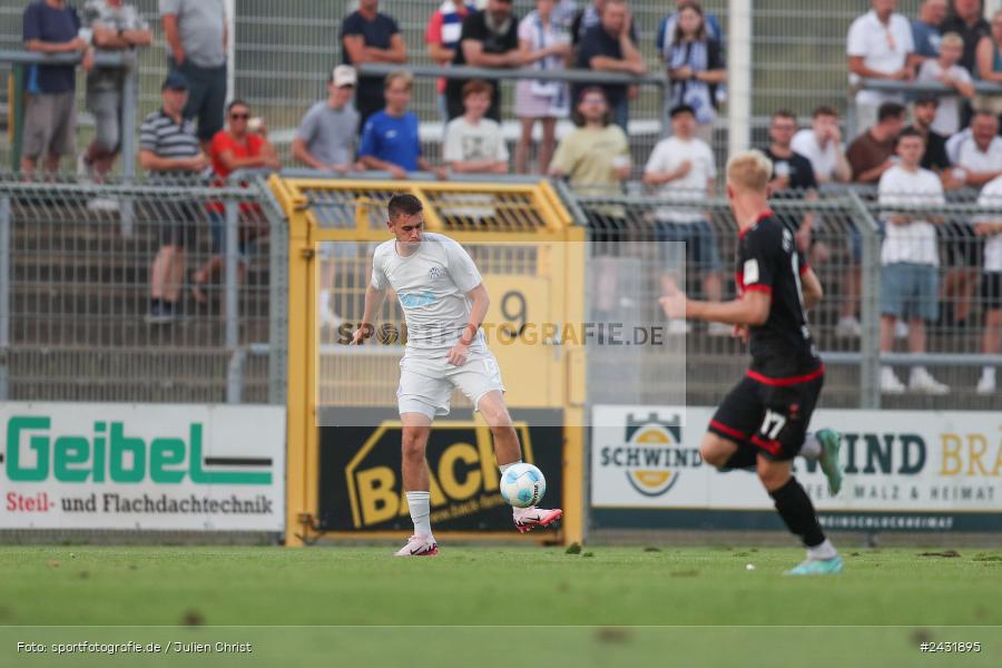 Stadion am Schönbusch, Aschaffenburg, 30.08.2024, sport, action, BFV, Fussball, 7. Spieltag, Regionalliga Bayern, FWK, SVA, FC Würzburger Kickers, SV Viktoria Aschaffenburg - Bild-ID: 2431895