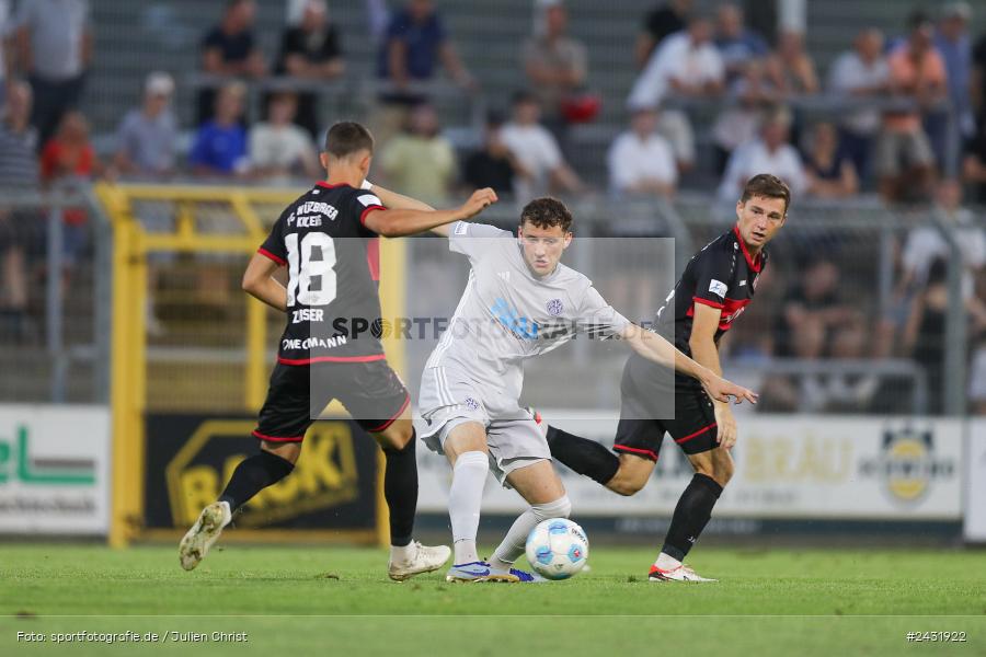 Stadion am Schönbusch, Aschaffenburg, 30.08.2024, sport, action, BFV, Fussball, 7. Spieltag, Regionalliga Bayern, FWK, SVA, FC Würzburger Kickers, SV Viktoria Aschaffenburg - Bild-ID: 2431922
