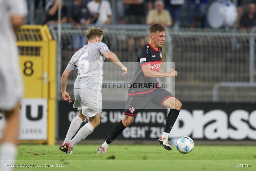 Stadion am Schönbusch, Aschaffenburg, 30.08.2024, sport, action, BFV, Fussball, 7. Spieltag, Regionalliga Bayern, FWK, SVA, FC Würzburger Kickers, SV Viktoria Aschaffenburg - Bild-ID: 2431934