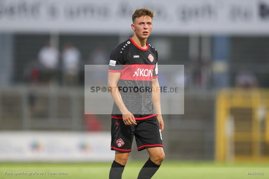 Stadion am Schönbusch, Aschaffenburg, 30.08.2024, sport, action, BFV, Fussball, 7. Spieltag, Regionalliga Bayern, FWK, SVA, FC Würzburger Kickers, SV Viktoria Aschaffenburg - Bild-ID: 2431936