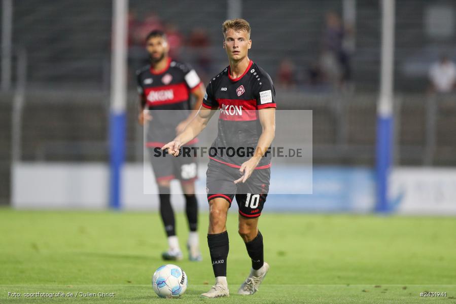 Stadion am Schönbusch, Aschaffenburg, 30.08.2024, sport, action, BFV, Fussball, 7. Spieltag, Regionalliga Bayern, FWK, SVA, FC Würzburger Kickers, SV Viktoria Aschaffenburg - Bild-ID: 2431941