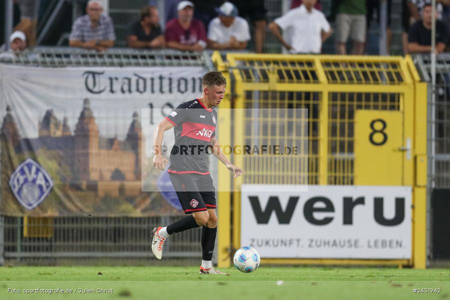 Stadion am Schönbusch, Aschaffenburg, 30.08.2024, sport, action, BFV, Fussball, 7. Spieltag, Regionalliga Bayern, FWK, SVA, FC Würzburger Kickers, SV Viktoria Aschaffenburg - Bild-ID: 2431942