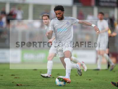 Fotos von SV Viktoria Aschaffenburg - FC Würzburger Kickers auf sportfotografie.de