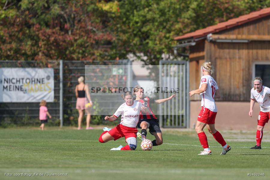 Sportpark Heuchelhof, Würzburg, 31.08.2024, sport, action, BFV, Fussball, 1. Spieltag, Bayernliga Frauen, FCI, FWK, FC Ingolstadt 04 II, FC Würzburger Kickers - Bild-ID: 2432248