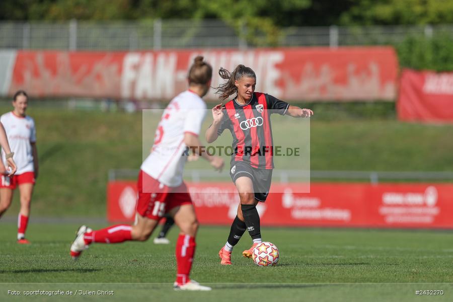 Sportpark Heuchelhof, Würzburg, 31.08.2024, sport, action, BFV, Fussball, 1. Spieltag, Bayernliga Frauen, FCI, FWK, FC Ingolstadt 04 II, FC Würzburger Kickers - Bild-ID: 2432270