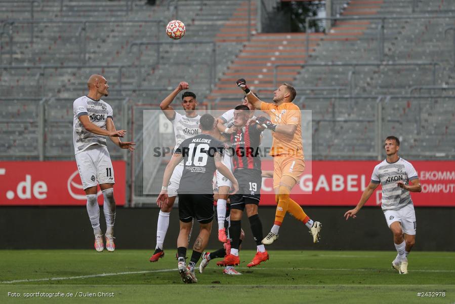 AKON Arena, Würzburg, 03.09.2024, sport, action, BFV, Fussball, 3. Liga, Regionalliga Bayern, Achtenfinale, Toto-Pokal, FCI, FWK, FC Ingolstadt 04, FC Würzburger Kickers - Bild-ID: 2432978