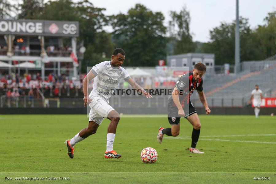 AKON Arena, Würzburg, 03.09.2024, sport, action, BFV, Fussball, 3. Liga, Regionalliga Bayern, Achtenfinale, Toto-Pokal, FCI, FWK, FC Ingolstadt 04, FC Würzburger Kickers - Bild-ID: 2432981