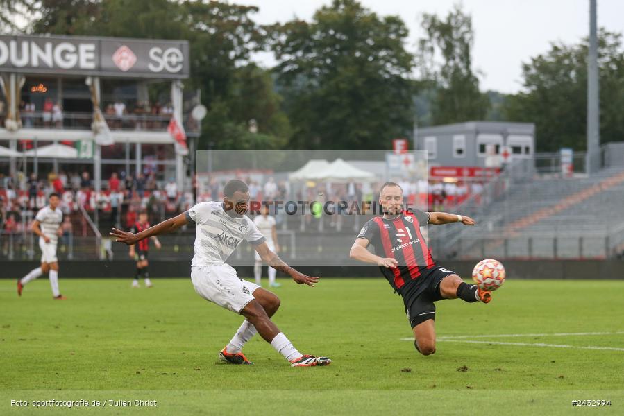 AKON Arena, Würzburg, 03.09.2024, sport, action, BFV, Fussball, 3. Liga, Regionalliga Bayern, Achtenfinale, Toto-Pokal, FCI, FWK, FC Ingolstadt 04, FC Würzburger Kickers - Bild-ID: 2432994