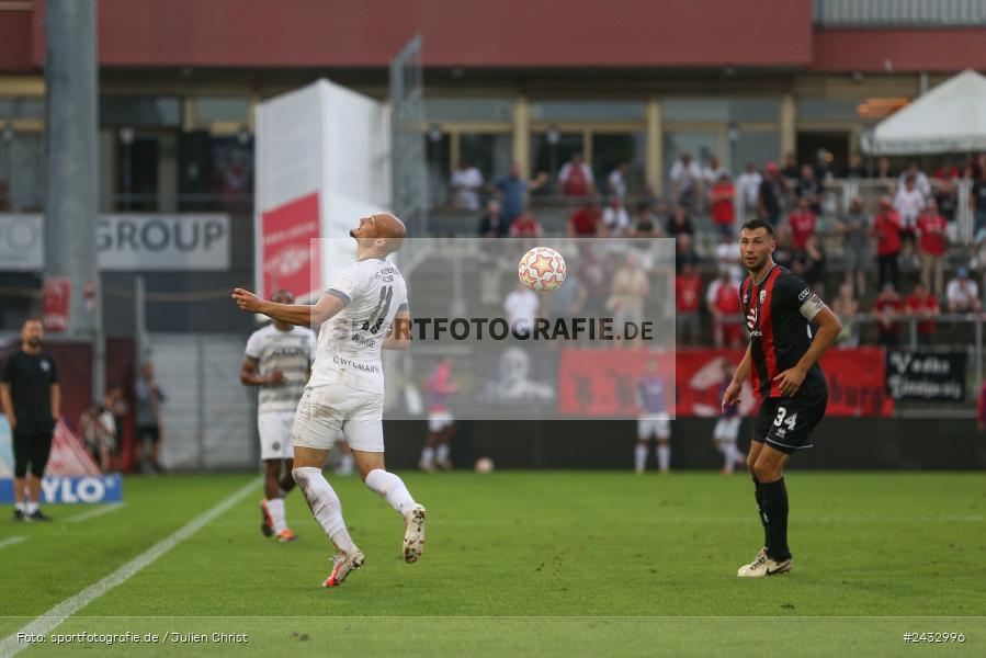 AKON Arena, Würzburg, 03.09.2024, sport, action, BFV, Fussball, 3. Liga, Regionalliga Bayern, Achtenfinale, Toto-Pokal, FCI, FWK, FC Ingolstadt 04, FC Würzburger Kickers - Bild-ID: 2432996