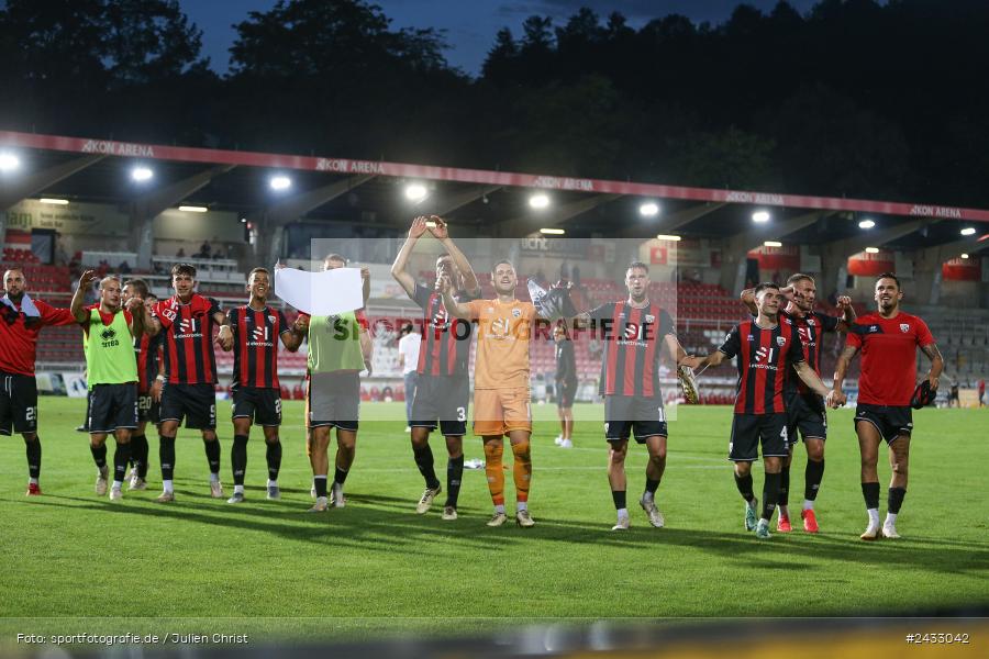 AKON Arena, Würzburg, 03.09.2024, sport, action, BFV, Fussball, 3. Liga, Regionalliga Bayern, Achtenfinale, Toto-Pokal, FCI, FWK, FC Ingolstadt 04, FC Würzburger Kickers - Bild-ID: 2433042