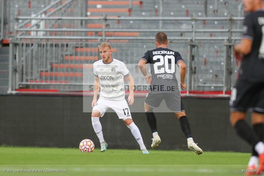 AKON Arena, Würzburg, 03.09.2024, sport, action, BFV, Fussball, 3. Liga, Regionalliga Bayern, Achtenfinale, Toto-Pokal, FCI, FWK, FC Ingolstadt 04, FC Würzburger Kickers - Bild-ID: 2433090