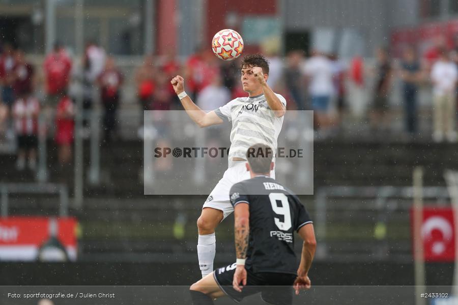 AKON Arena, Würzburg, 03.09.2024, sport, action, BFV, Fussball, 3. Liga, Regionalliga Bayern, Achtenfinale, Toto-Pokal, FCI, FWK, FC Ingolstadt 04, FC Würzburger Kickers - Bild-ID: 2433102