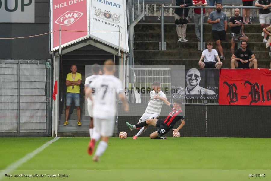 AKON Arena, Würzburg, 03.09.2024, sport, action, BFV, Fussball, 3. Liga, Regionalliga Bayern, Achtenfinale, Toto-Pokal, FCI, FWK, FC Ingolstadt 04, FC Würzburger Kickers - Bild-ID: 2433145