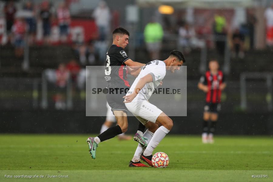 AKON Arena, Würzburg, 03.09.2024, sport, action, BFV, Fussball, 3. Liga, Regionalliga Bayern, Achtenfinale, Toto-Pokal, FCI, FWK, FC Ingolstadt 04, FC Würzburger Kickers - Bild-ID: 2433191