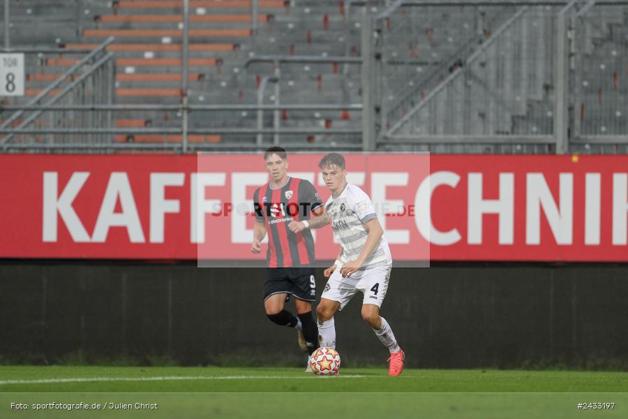 AKON Arena, Würzburg, 03.09.2024, sport, action, BFV, Fussball, 3. Liga, Regionalliga Bayern, Achtenfinale, Toto-Pokal, FCI, FWK, FC Ingolstadt 04, FC Würzburger Kickers - Bild-ID: 2433197