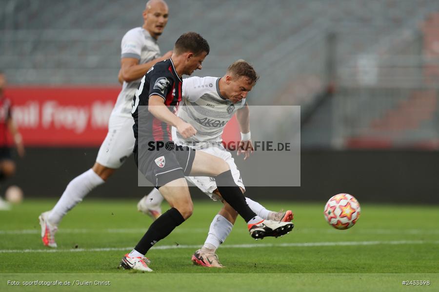 AKON Arena, Würzburg, 03.09.2024, sport, action, BFV, Fussball, 3. Liga, Regionalliga Bayern, Achtenfinale, Toto-Pokal, FCI, FWK, FC Ingolstadt 04, FC Würzburger Kickers - Bild-ID: 2433398 AKON Arena, Würzburg, 03.09.2024, sport, action, BFV, Fussball, 3. Liga, Regionalliga Bayern, Achtenfinale, Toto-Pokal, FCI, FWK, FC Ingolstadt 04, FC Würzburger Kickers - Bild-ID: 2433398