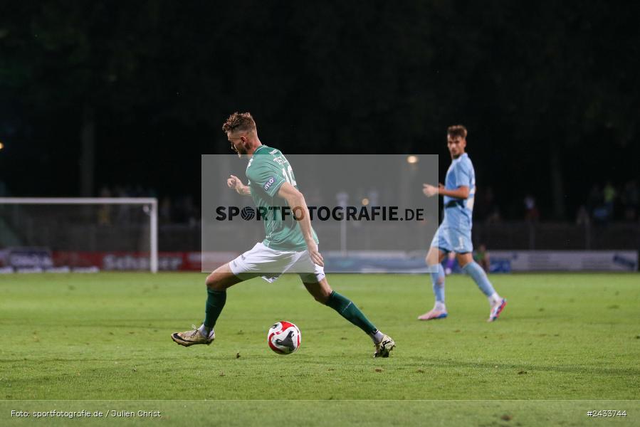 Sachs Stadion, Schweinfurt, 06.09.2024, sport, action, BFV, Fussball, 8. Spieltag, Regionalliga Bayern, TGM, FCS, Türkgücü München, 1. FC Schweinfurt 1905 - Bild-ID: 2433744