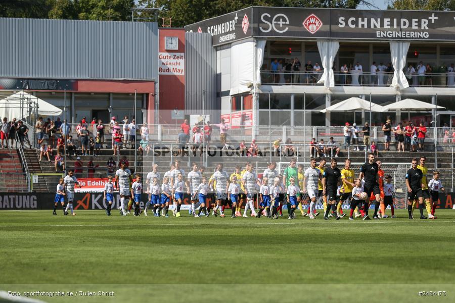AKON Arena, Würzburg, 07.09.2024, sport, action, BFV, Fussball, 8. Spieltag, Regionalliga Bayern, BAY, FWK, SpVgg Bayreuth, FC Würzburger Kickers - Bild-ID: 2434173