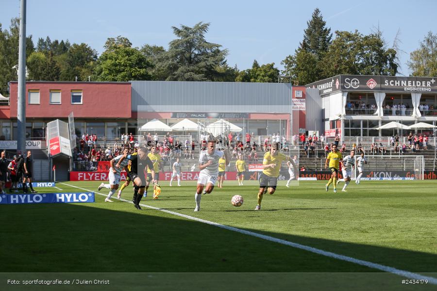 AKON Arena, Würzburg, 07.09.2024, sport, action, BFV, Fussball, 8. Spieltag, Regionalliga Bayern, BAY, FWK, SpVgg Bayreuth, FC Würzburger Kickers - Bild-ID: 2434179