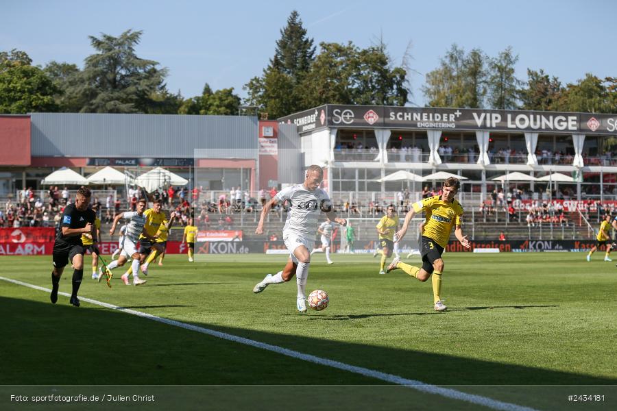 AKON Arena, Würzburg, 07.09.2024, sport, action, BFV, Fussball, 8. Spieltag, Regionalliga Bayern, BAY, FWK, SpVgg Bayreuth, FC Würzburger Kickers - Bild-ID: 2434181