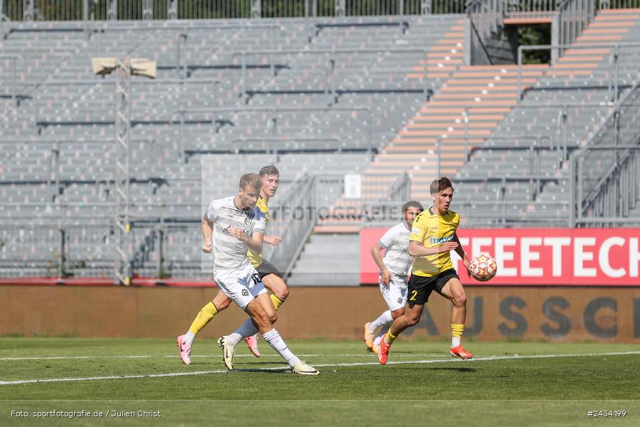 AKON Arena, Würzburg, 07.09.2024, sport, action, BFV, Fussball, 8. Spieltag, Regionalliga Bayern, BAY, FWK, SpVgg Bayreuth, FC Würzburger Kickers - Bild-ID: 2434199