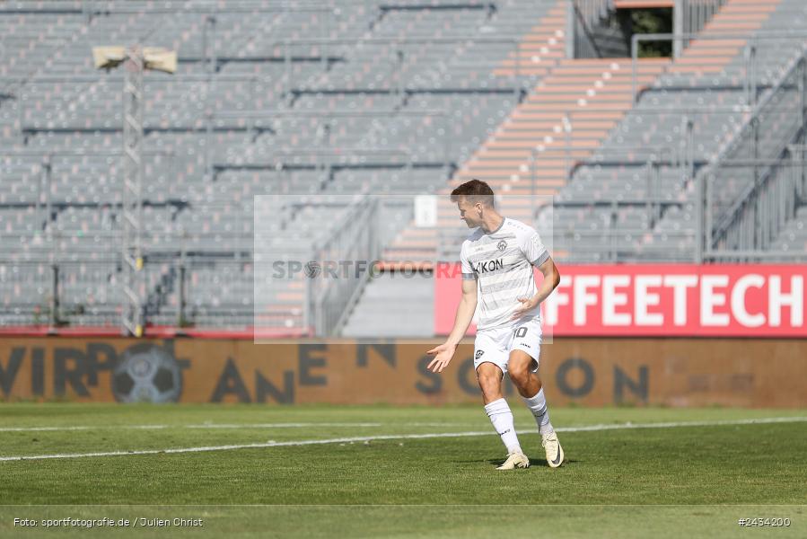 AKON Arena, Würzburg, 07.09.2024, sport, action, BFV, Fussball, 8. Spieltag, Regionalliga Bayern, BAY, FWK, SpVgg Bayreuth, FC Würzburger Kickers - Bild-ID: 2434200