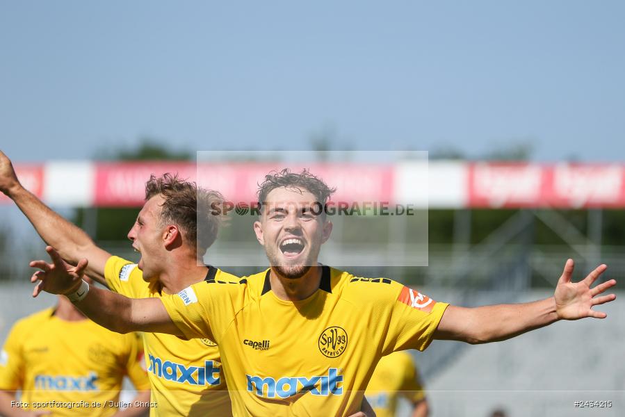 AKON Arena, Würzburg, 07.09.2024, sport, action, BFV, Fussball, 8. Spieltag, Regionalliga Bayern, BAY, FWK, SpVgg Bayreuth, FC Würzburger Kickers - Bild-ID: 2434215