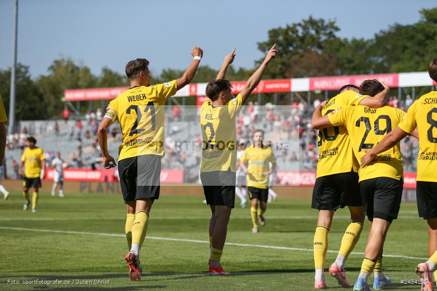 AKON Arena, Würzburg, 07.09.2024, sport, action, BFV, Fussball, 8. Spieltag, Regionalliga Bayern, BAY, FWK, SpVgg Bayreuth, FC Würzburger Kickers - Bild-ID: 2434225