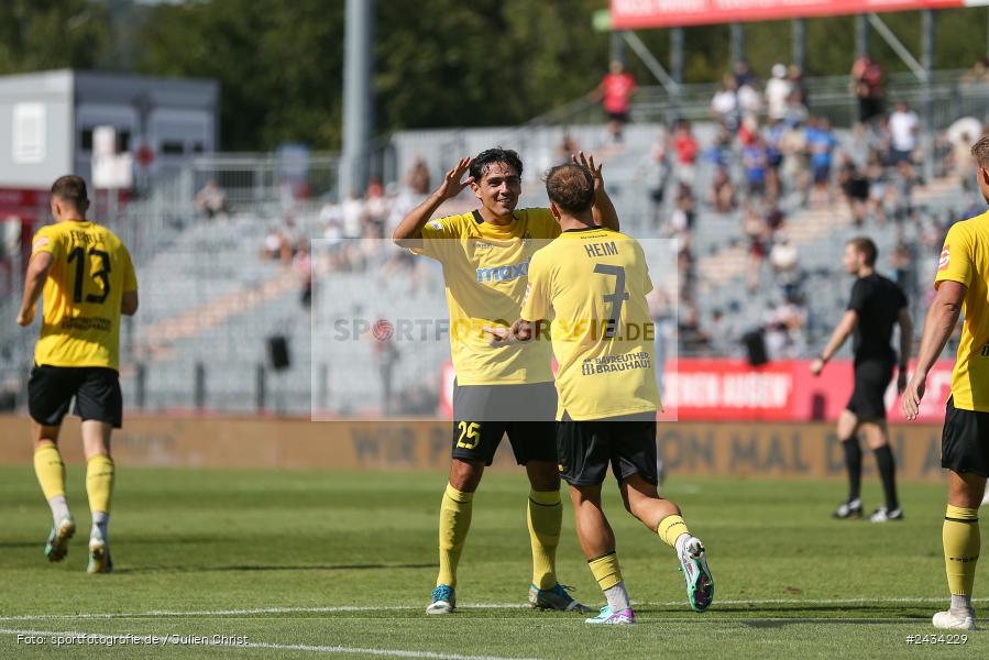 AKON Arena, Würzburg, 07.09.2024, sport, action, BFV, Fussball, 8. Spieltag, Regionalliga Bayern, BAY, FWK, SpVgg Bayreuth, FC Würzburger Kickers - Bild-ID: 2434229